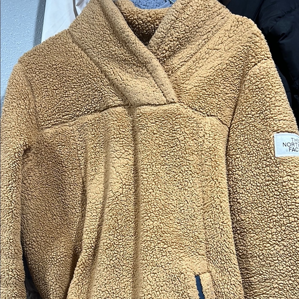 The North Face Women's Tan Sherpa sweatshirt